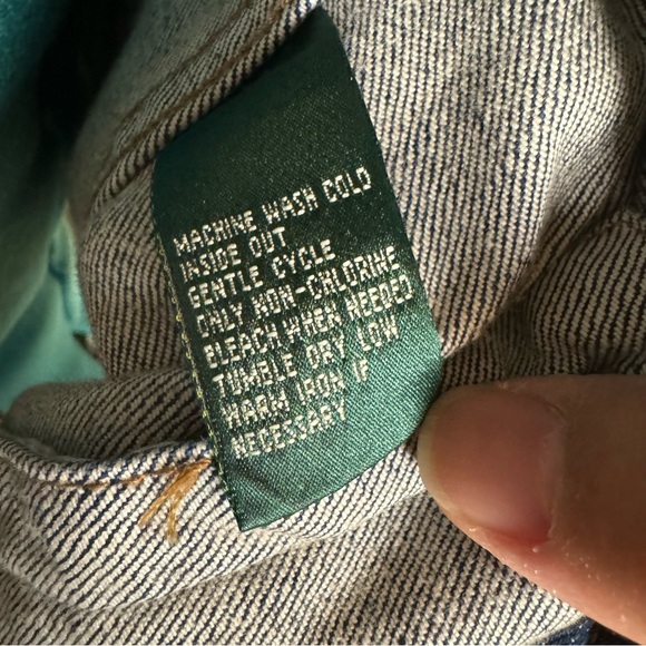 Women’s Sz Small Lauren Jeans Denim Jacket stitching & beading details Excellent - Picture 2 of 7